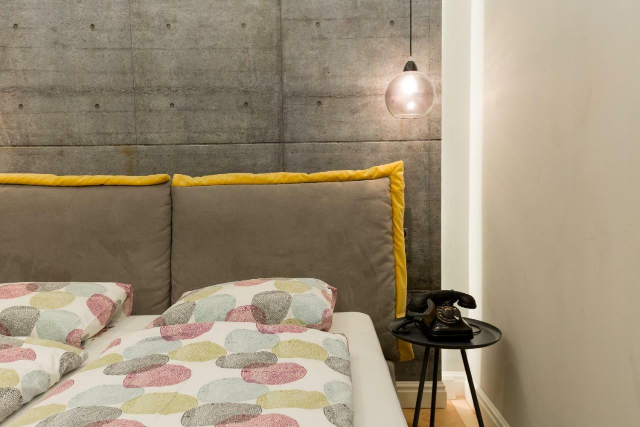 Luxury Twin 1-Bedroom In Kazinczy Street Budapest Exterior photo